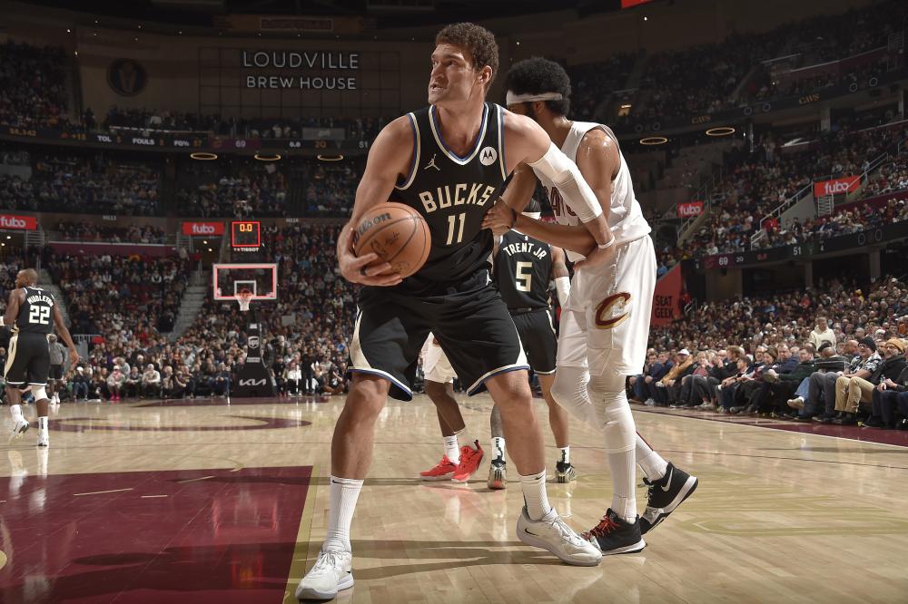 皇马在防守 皇马在防守