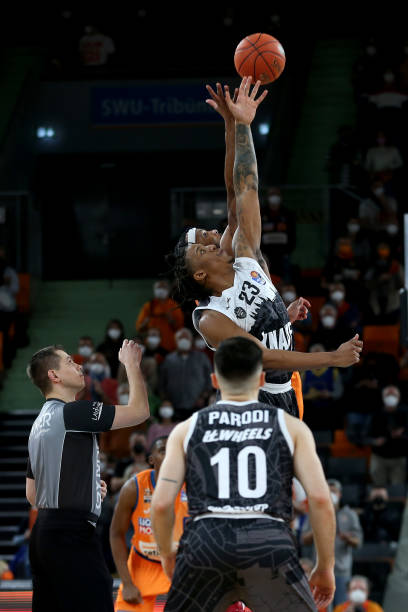 打磨木料 打磨木料