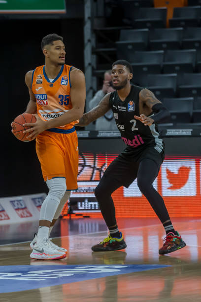 不仅压制住 不仅压制住