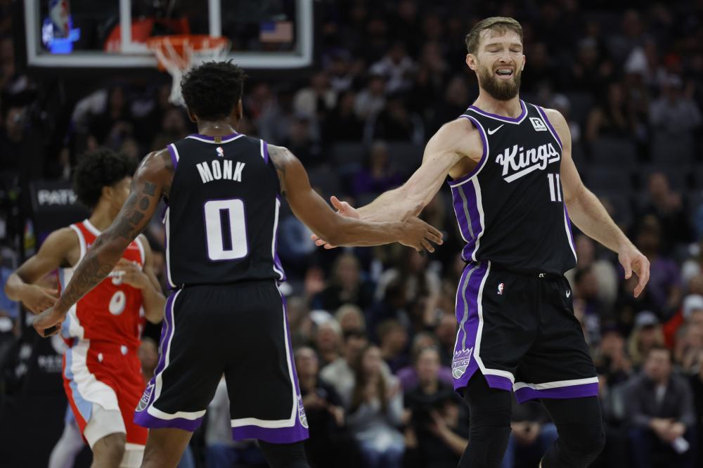 助球队完成 助球队完成