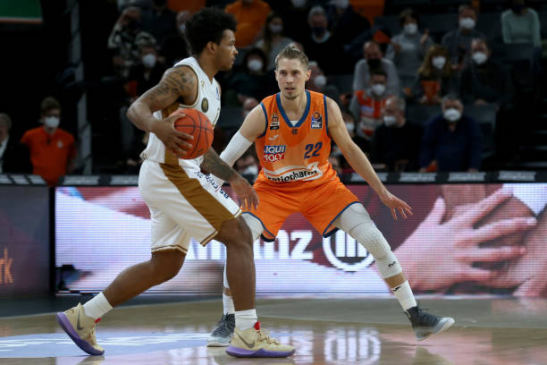 让我们深入 让我们深入