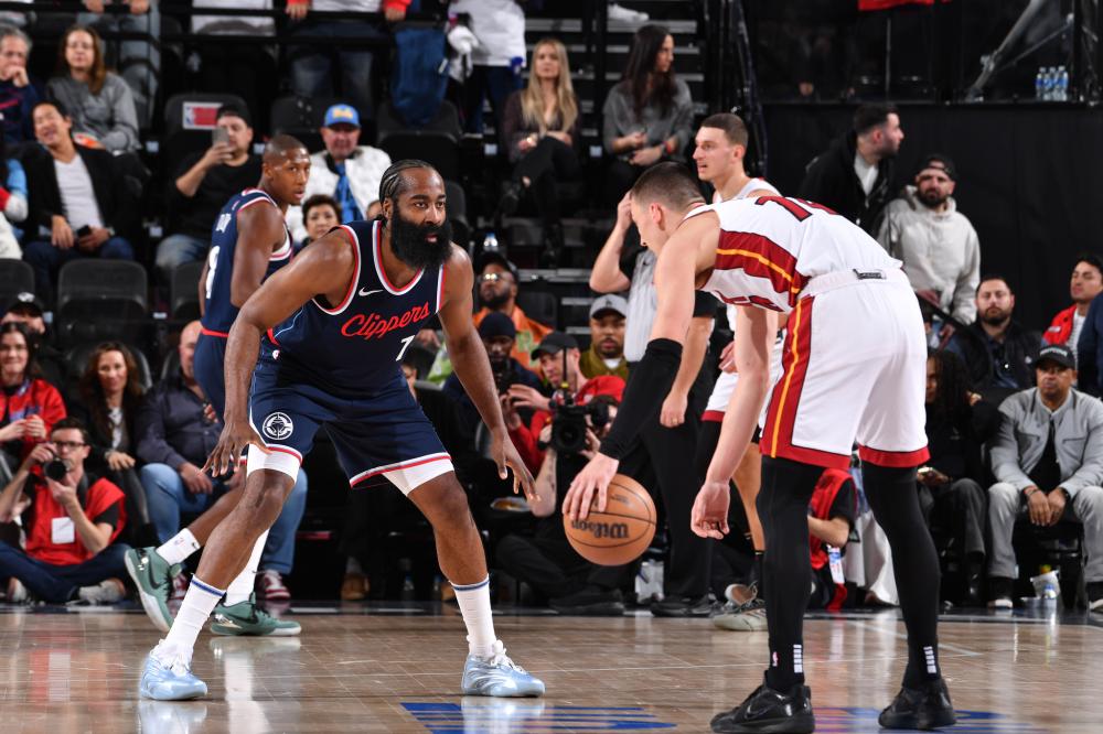 再次展示了 再次展示了